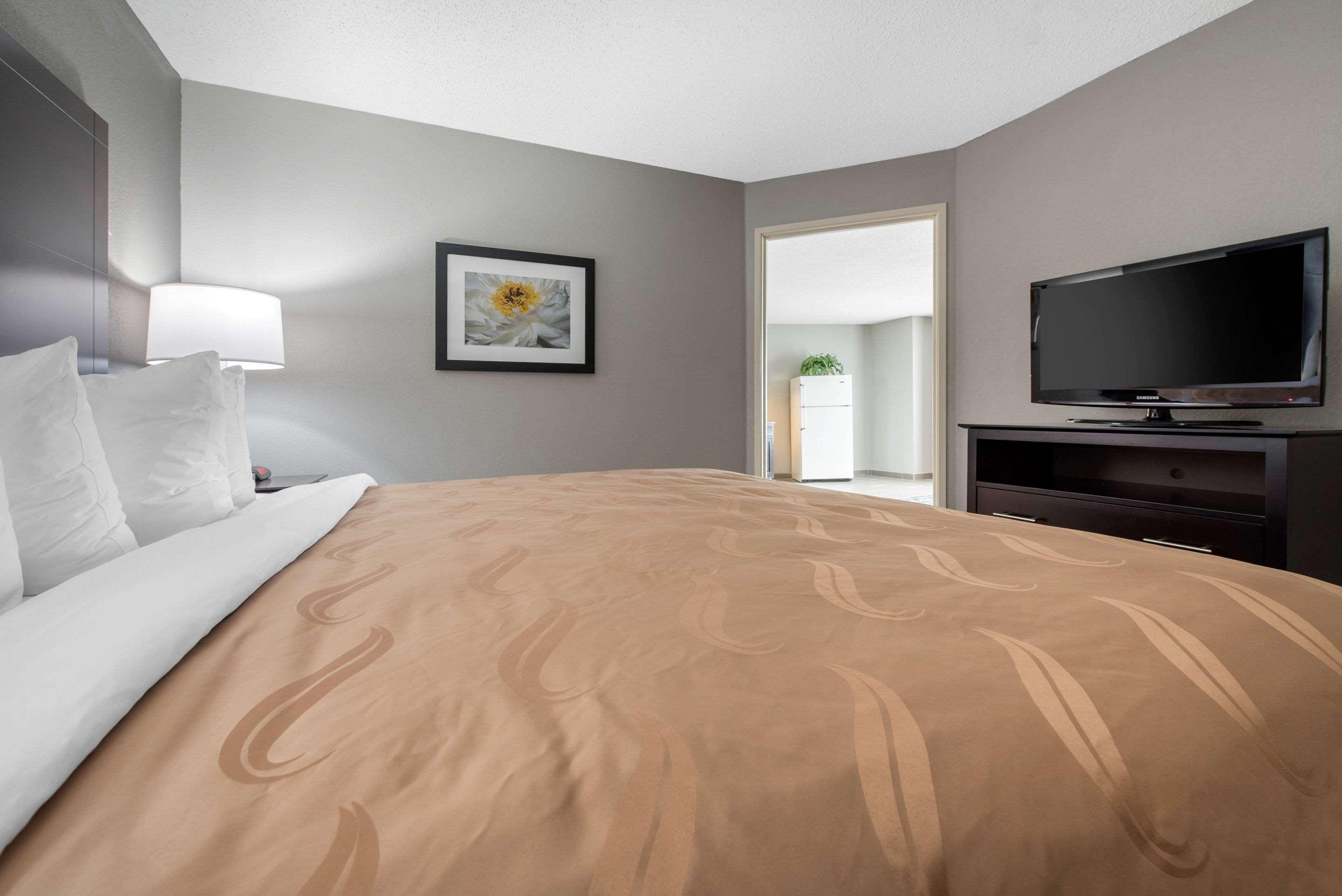 Quality Inn & Suites Brownsburg - Indianapolis West Dış mekan fotoğraf