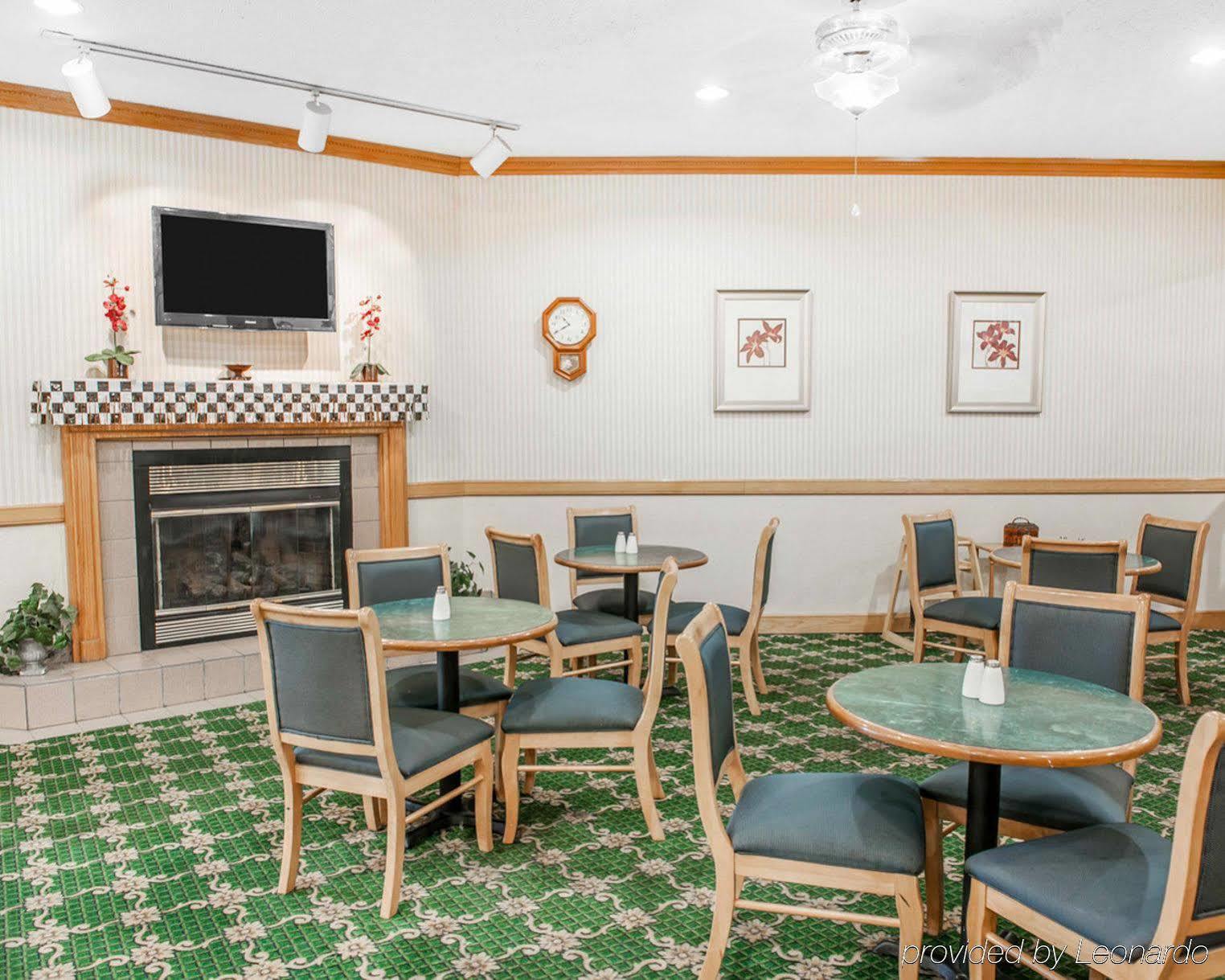 Quality Inn & Suites Brownsburg - Indianapolis West Dış mekan fotoğraf