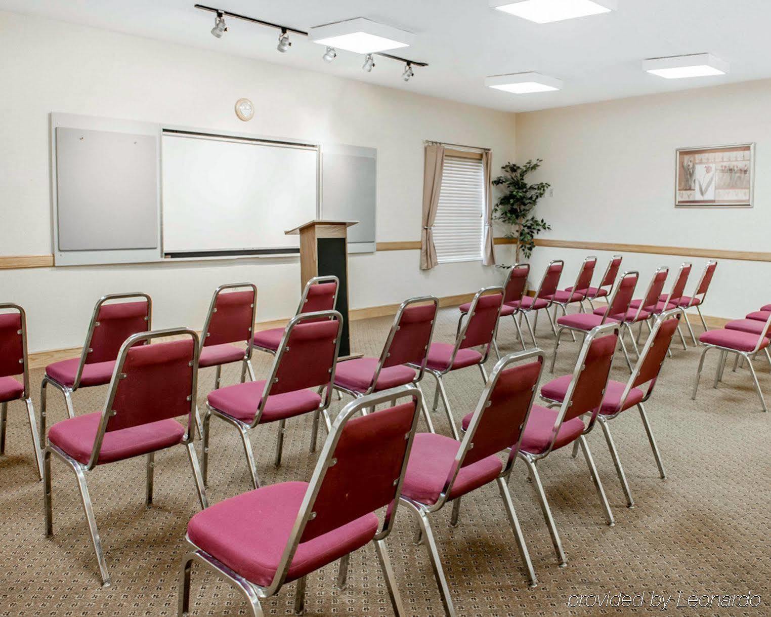 Quality Inn & Suites Brownsburg - Indianapolis West Dış mekan fotoğraf